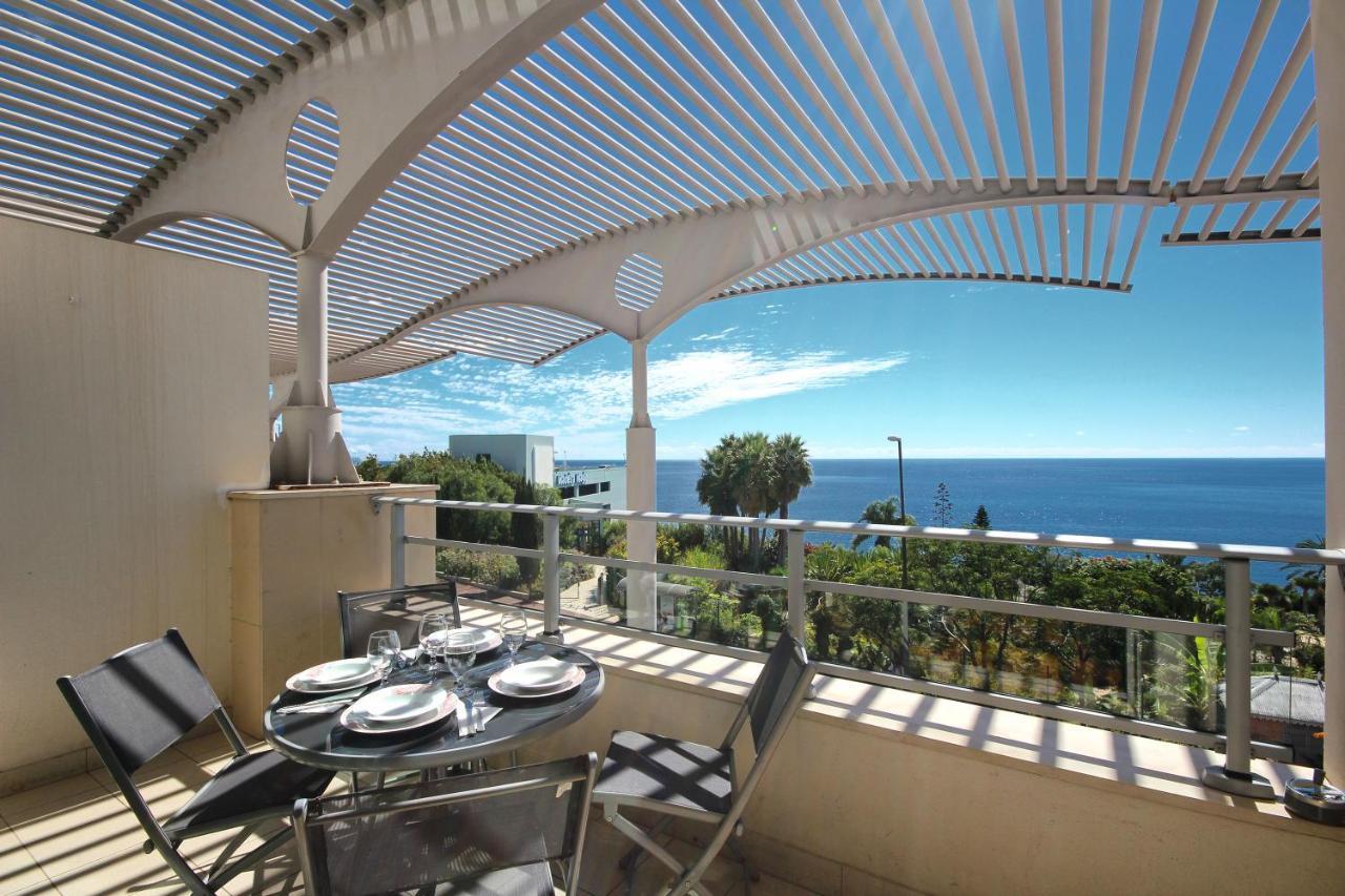 Oceanside Terrace Apartment By Holiday Rental Madeira Funchal  Exteriör bild