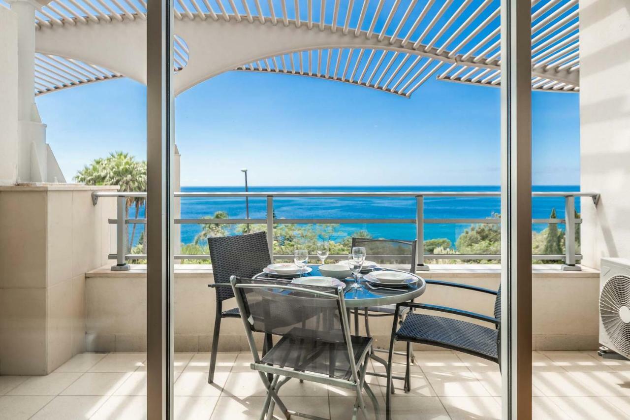 Oceanside Terrace Apartment By Holiday Rental Madeira Funchal  Exteriör bild