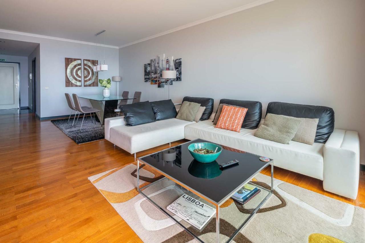 Oceanside Terrace Apartment By Holiday Rental Madeira Funchal  Exteriör bild