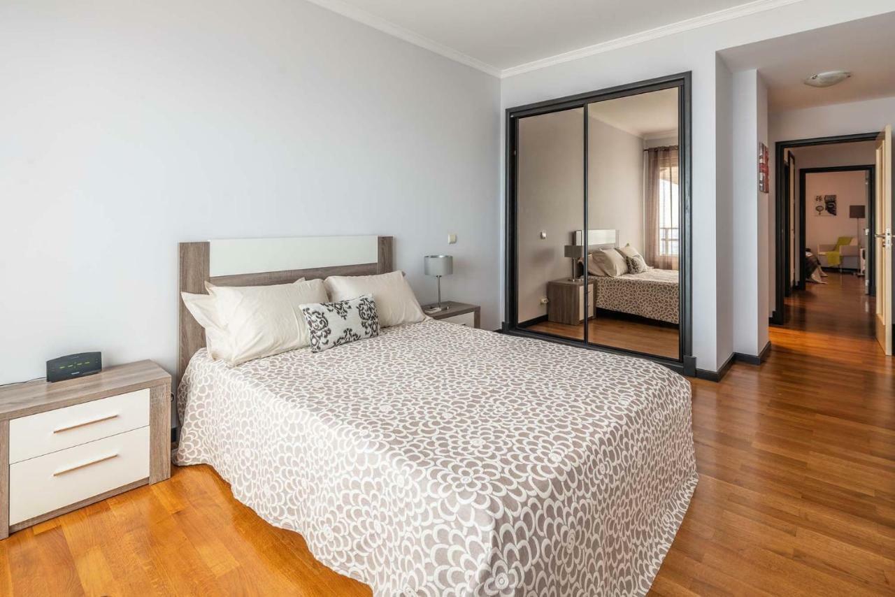 Oceanside Terrace Apartment By Holiday Rental Madeira Funchal  Exteriör bild